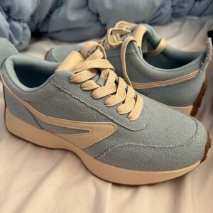Stylish Blue Women's Sneakers